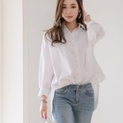Park-Da-Hyun-Korean-Model-With-Jeans-Set-For-Street-Fashion-Style-Truepic.Net