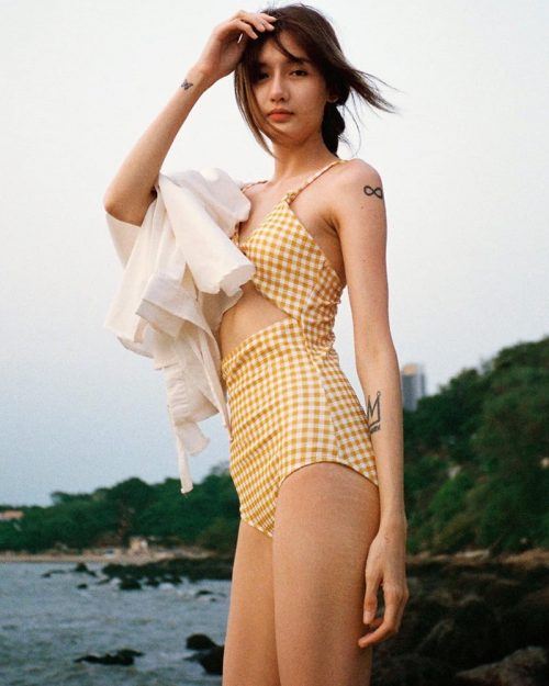 Image-Thailand-Model-Thanya-Siwasiriyangkoon-Yellow-Plaid-Monokini-TruePic.net