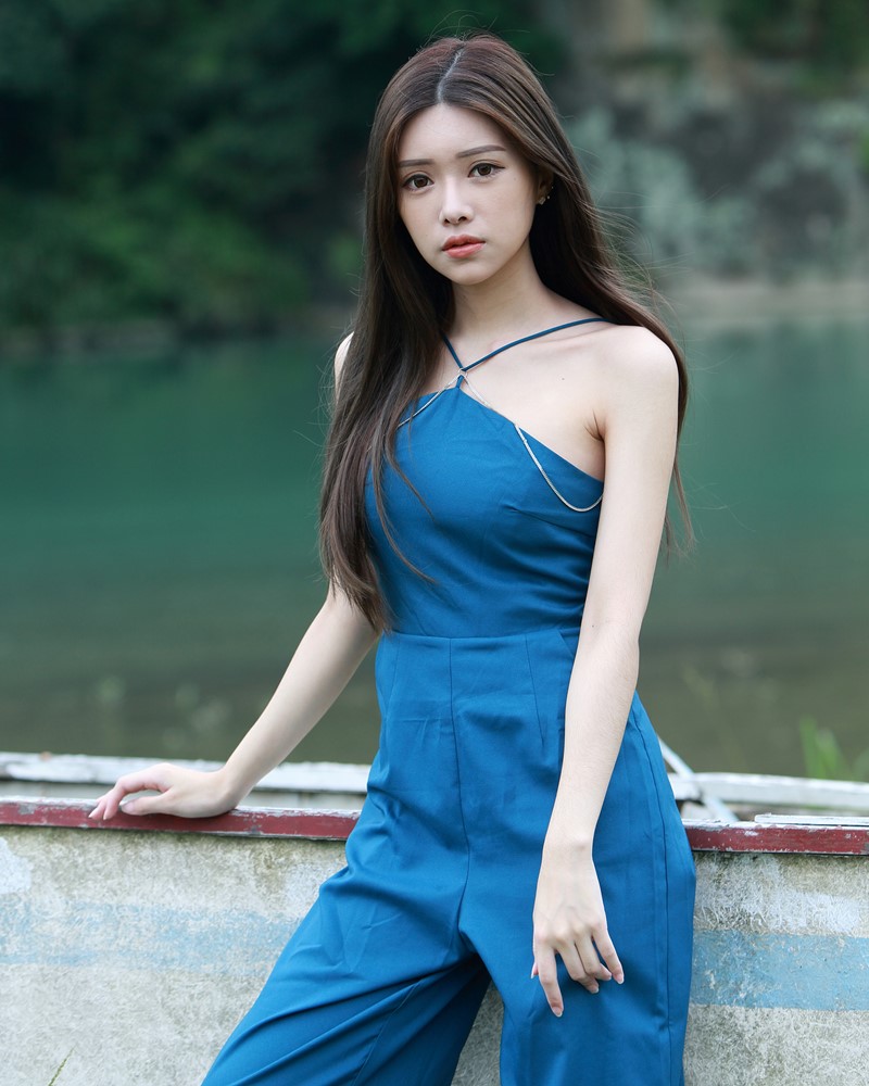 Image-Taiwanese-Pure-Girl-承容-Young-Beautiful-And-Lovely-TruePic.net