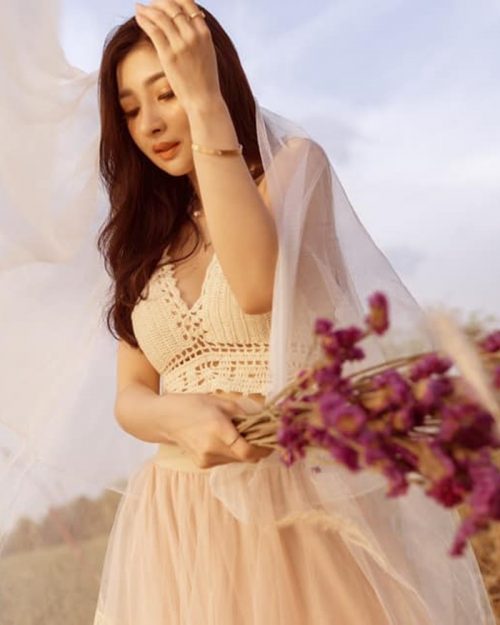Thailand Model - Pattamaporn Keawkum - Imperata Spontanea Field - TruePic.net