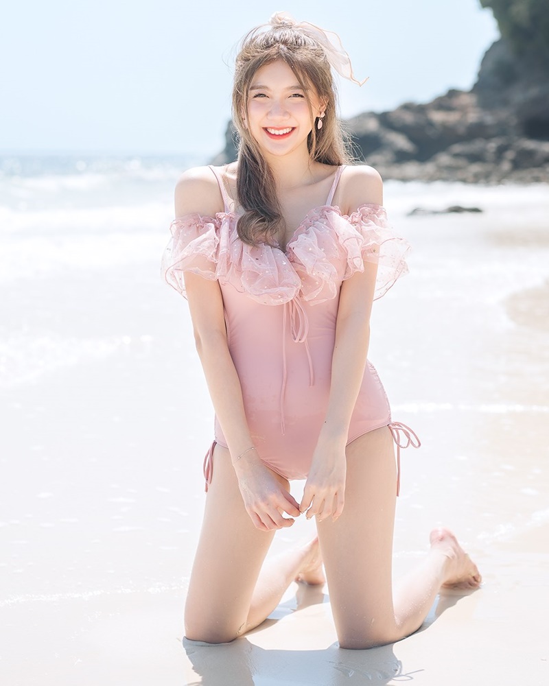 Image Thailand Model - Sasi Ngiunwan - Pink Monokini - TruePic.net