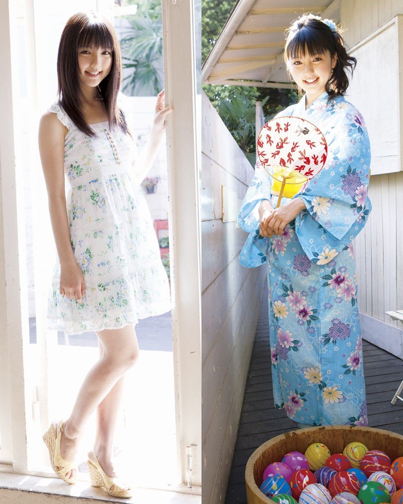 Japanese Singer and Actress - Erina Mano - Summer Greeting Photo Set - TruePic.net