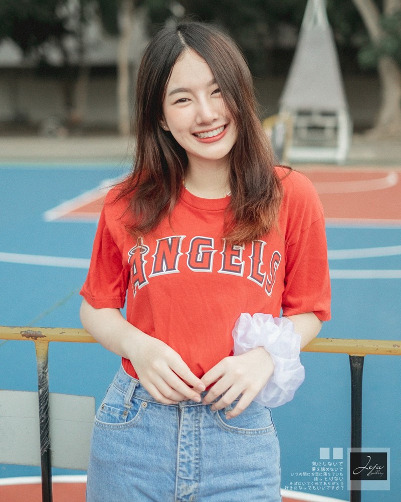 Thailand Cute Model - Fahfab Thunchanok - Red Angels - TruePic.net